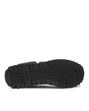 Zapatilla WONDER 6 Negro